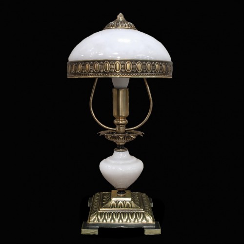 Настольная лампа из камня НК-О-02 ОВМ Белый мрамор